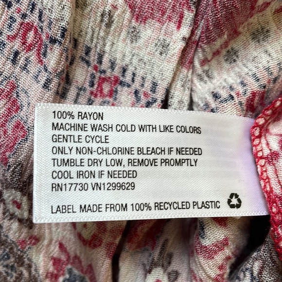 Knox Rose peasant blouse with crimson paisley pattern - size M - Picture 5 of 5